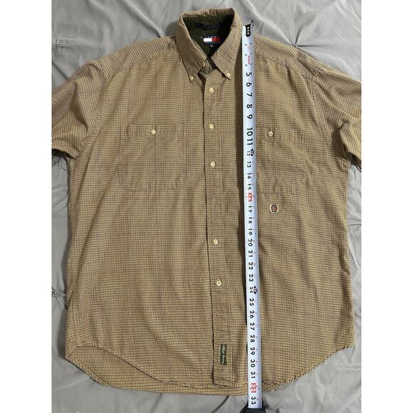Tommy Hilfiger Men’s Shirt Sz L Tan Plaid Front Pockets Long Sleeve Button Down - Picture 12 of 15